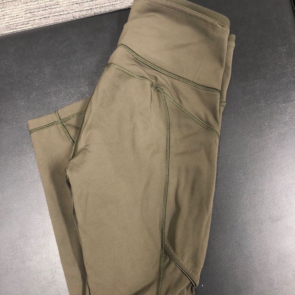 Lululemon cropped leggings size 2